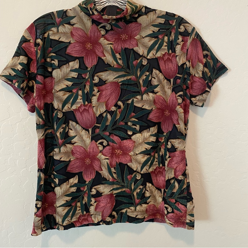 Floral Women's Blouse in Black and Red